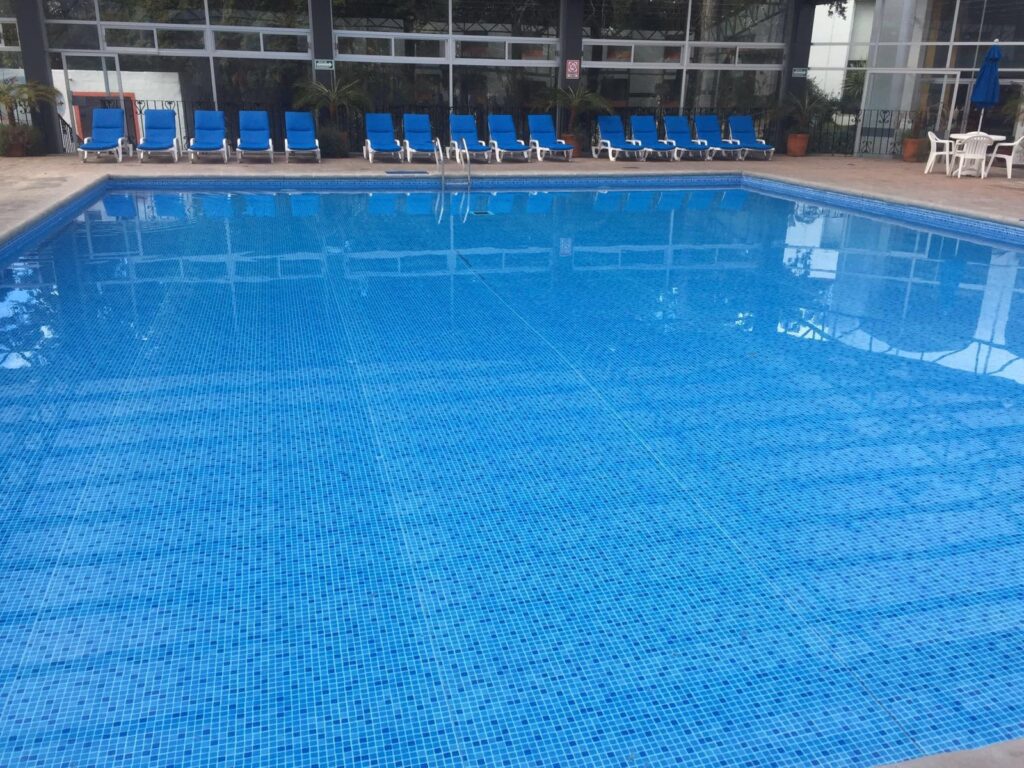 ELBE-Pool-Blue Mosaic (9)