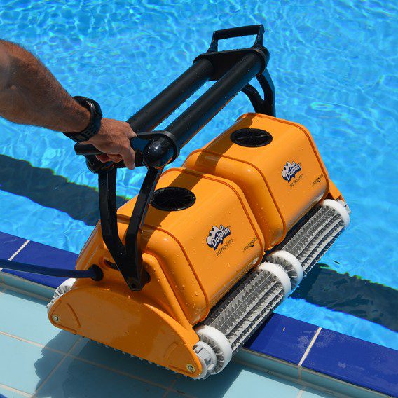 Robot Dolphin 2X2 limpia piscinas hasta 50mts (1)
