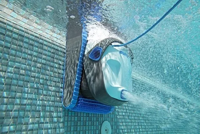 dolphin-s300i-robot-limpia-piscinas