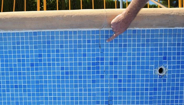 Membranas para rehabilitación de piscinas con grietas y filtraciones