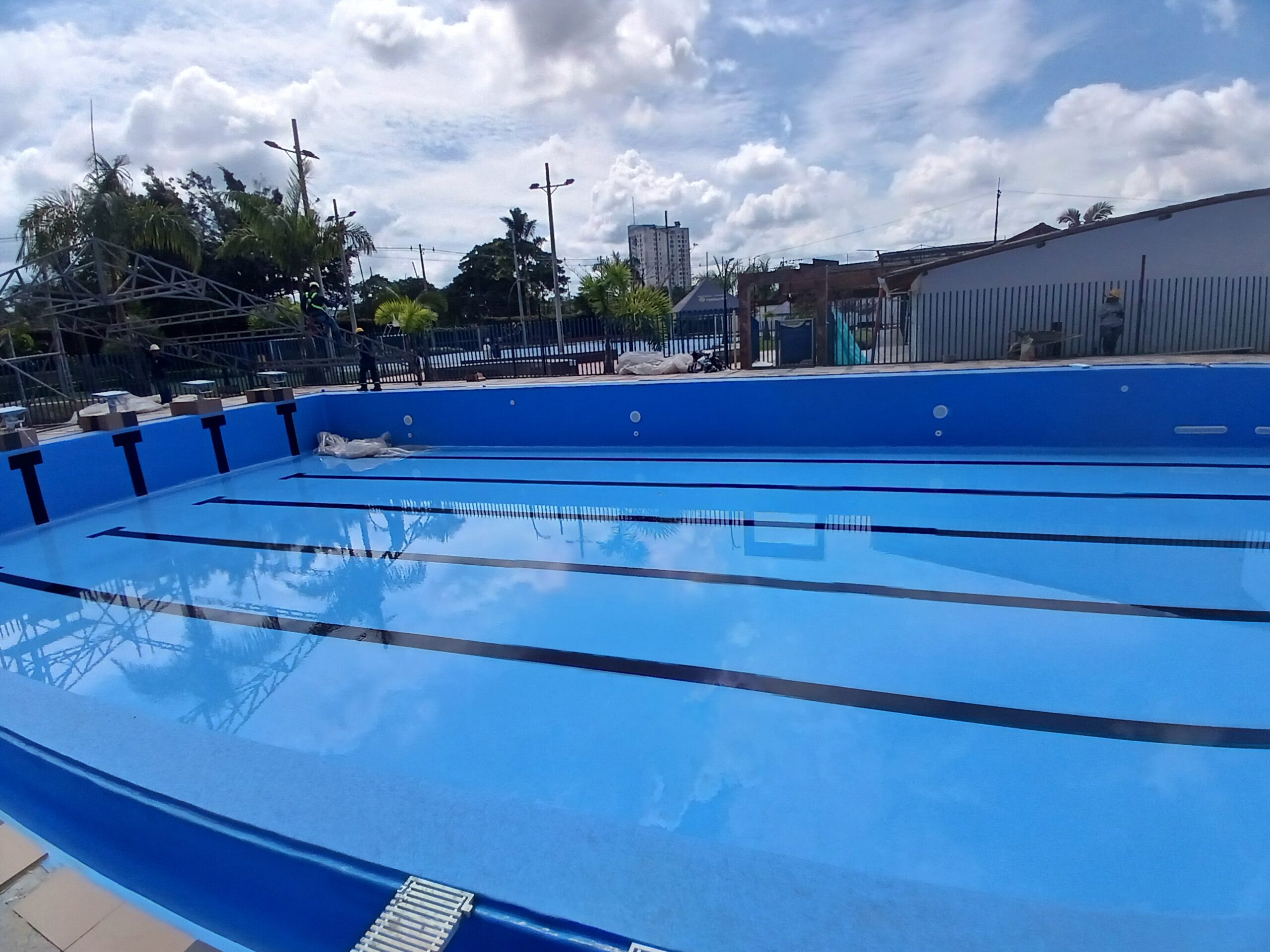 Piscina olímpica en membrana